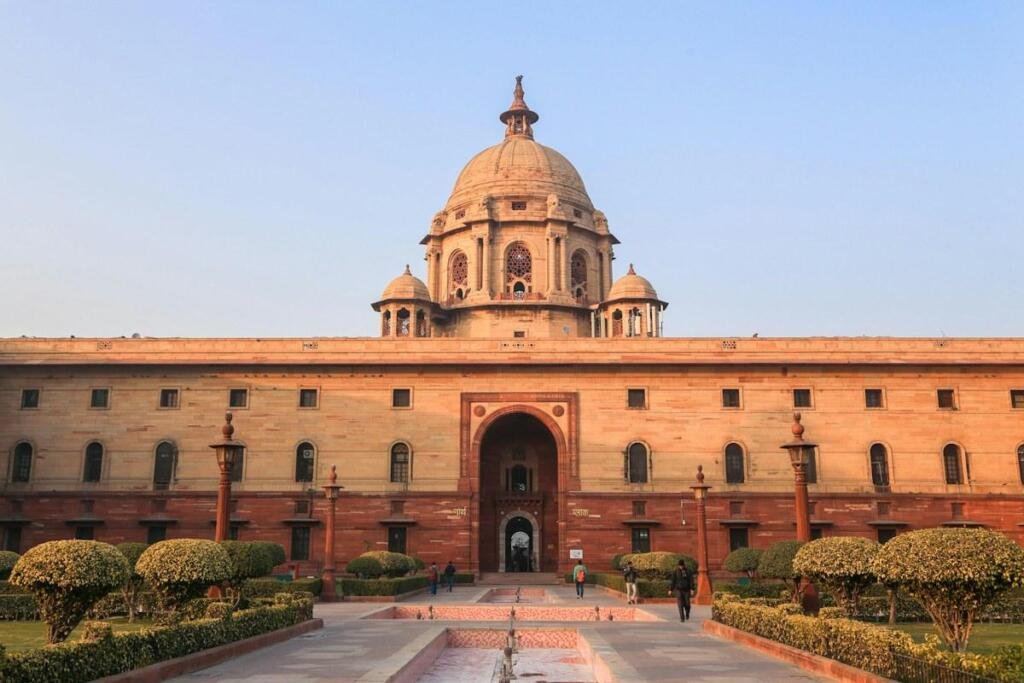 National Herald Case: Delhi High Court Refuses ED's Interim Asset Status-Quo Request 1 Illustrative courthouse architecture, not a photograph of the National Herald hearing