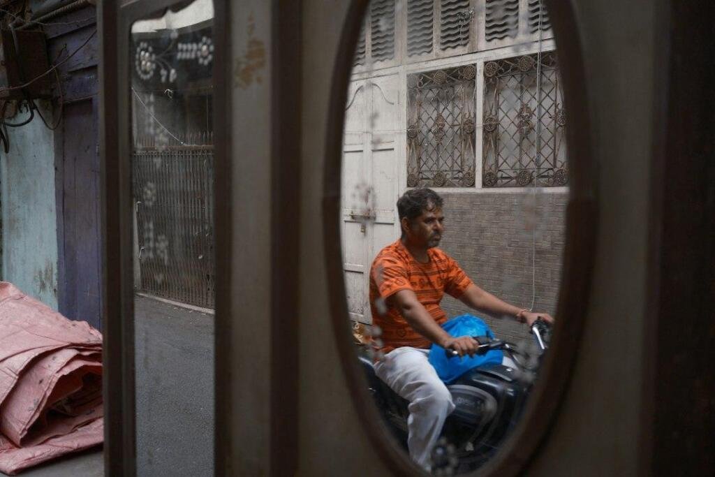 Surat Influencer Arrested Over Gandhi Reel: What Is Alleged and What Social Media Users Should Know 1 Illustrative Surat street scene for report on influencer arrest over allegedly objectionable Gandhi reel